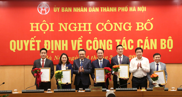Hà Nội trao các quyết định bổ nhiệm 3 giám đốc sở